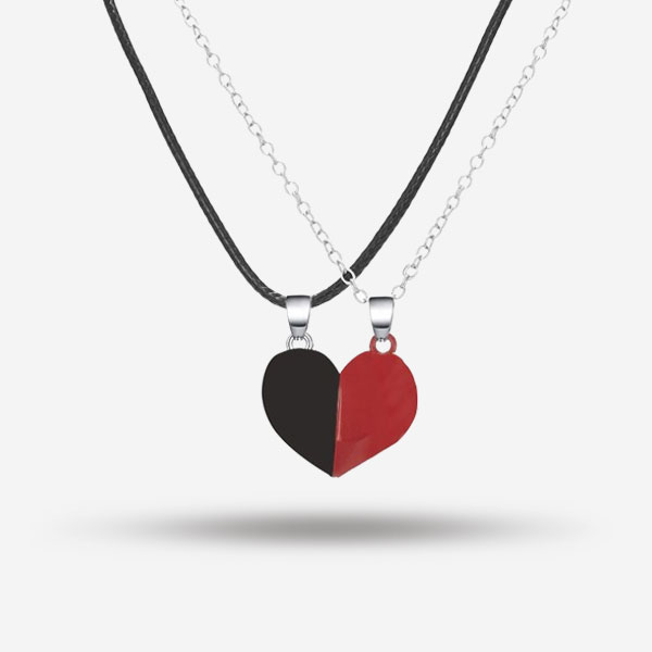 2Pcs Magnetic Heart Couple Pendants – Necklaces for Men & Women
