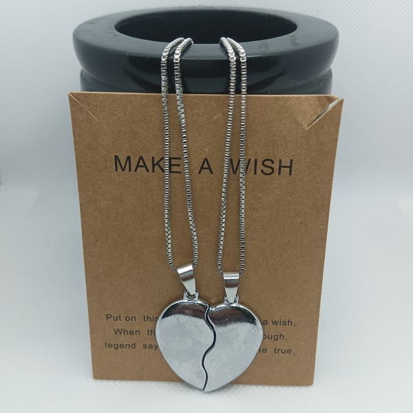 Elegant Silver Magnetic Heart Necklace Locket for Friends & Couples