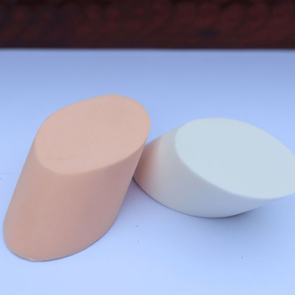 Magic of Makeup Puff Sponges 2-Piece Set for Flawless Application