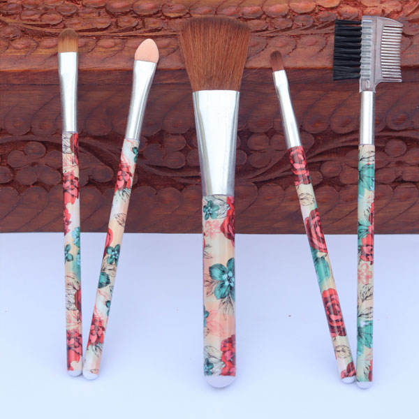 5-Piece Soft Beauty Makeup Brush Set with Stylish Prints